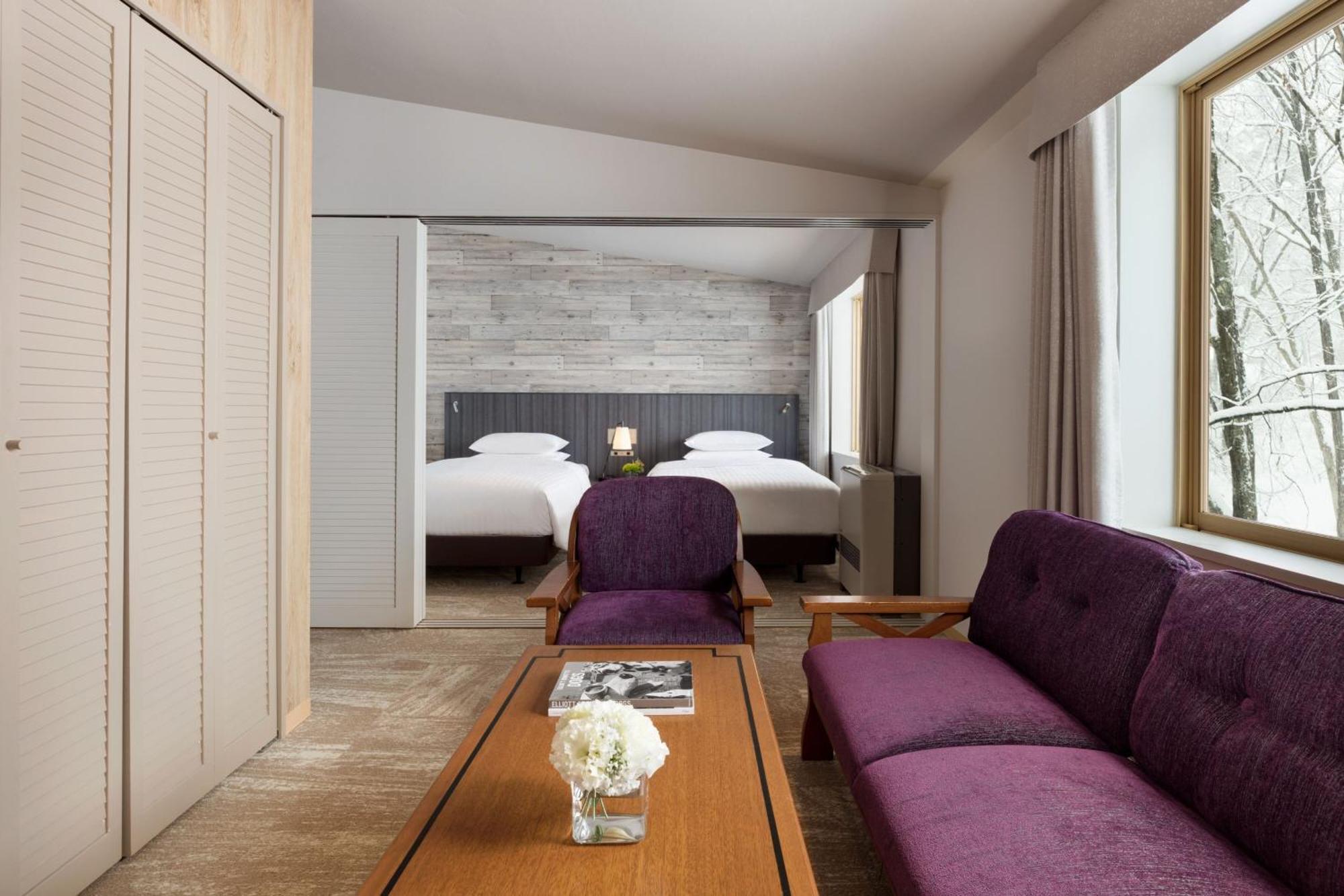 Courtyard By Marriott Hakuba Hotel Bagian luar foto