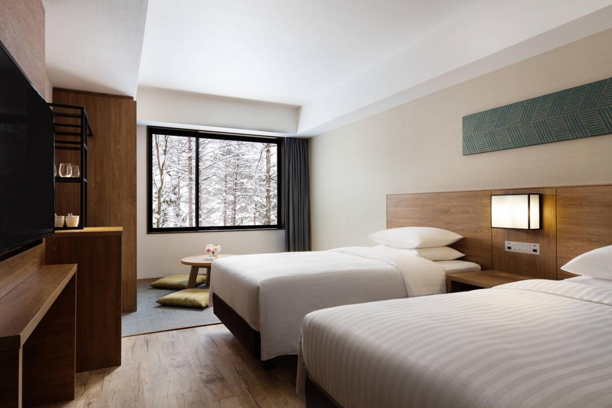 Courtyard By Marriott Hakuba Hotel Bagian luar foto