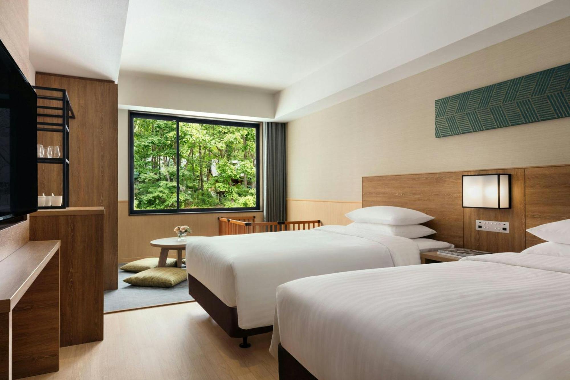 Courtyard By Marriott Hakuba Hotel Bagian luar foto