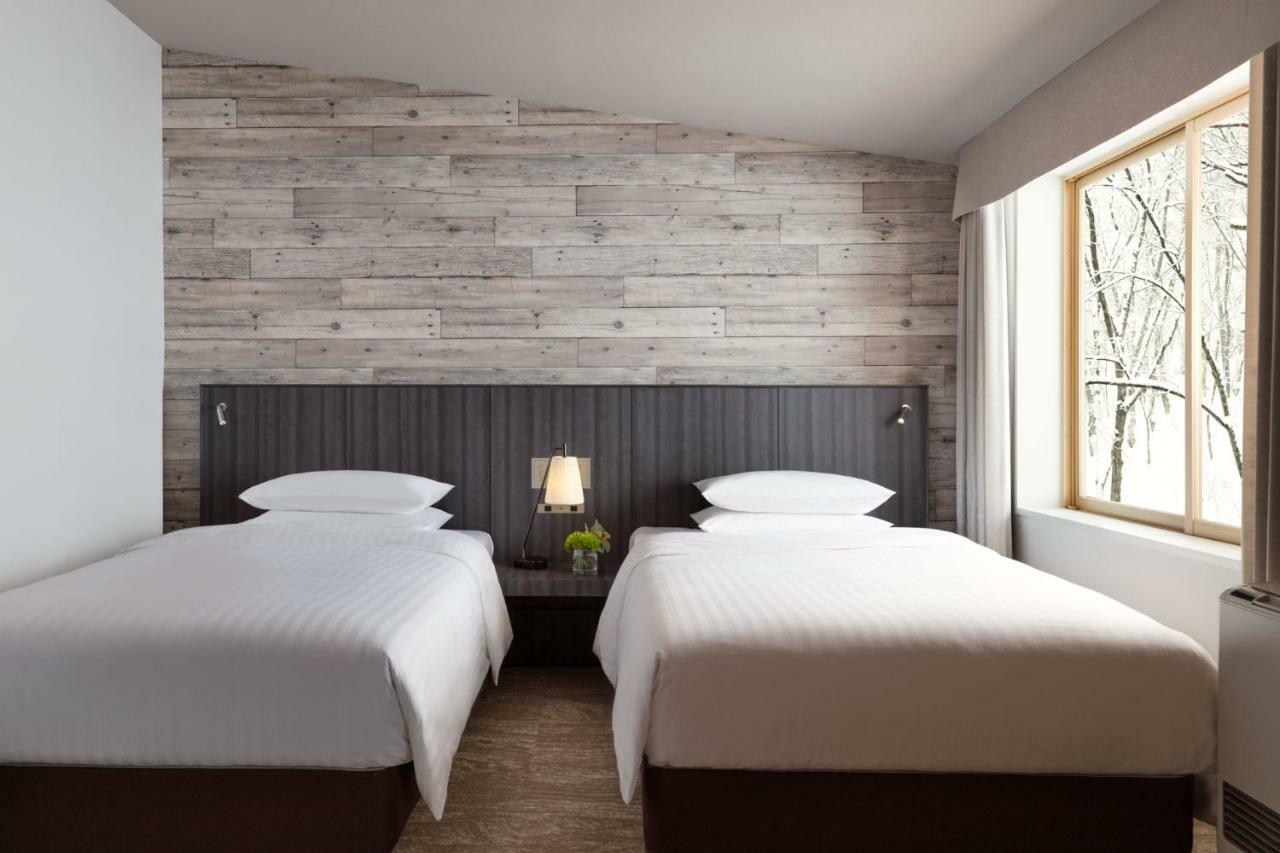 Courtyard By Marriott Hakuba Hotel Bagian luar foto